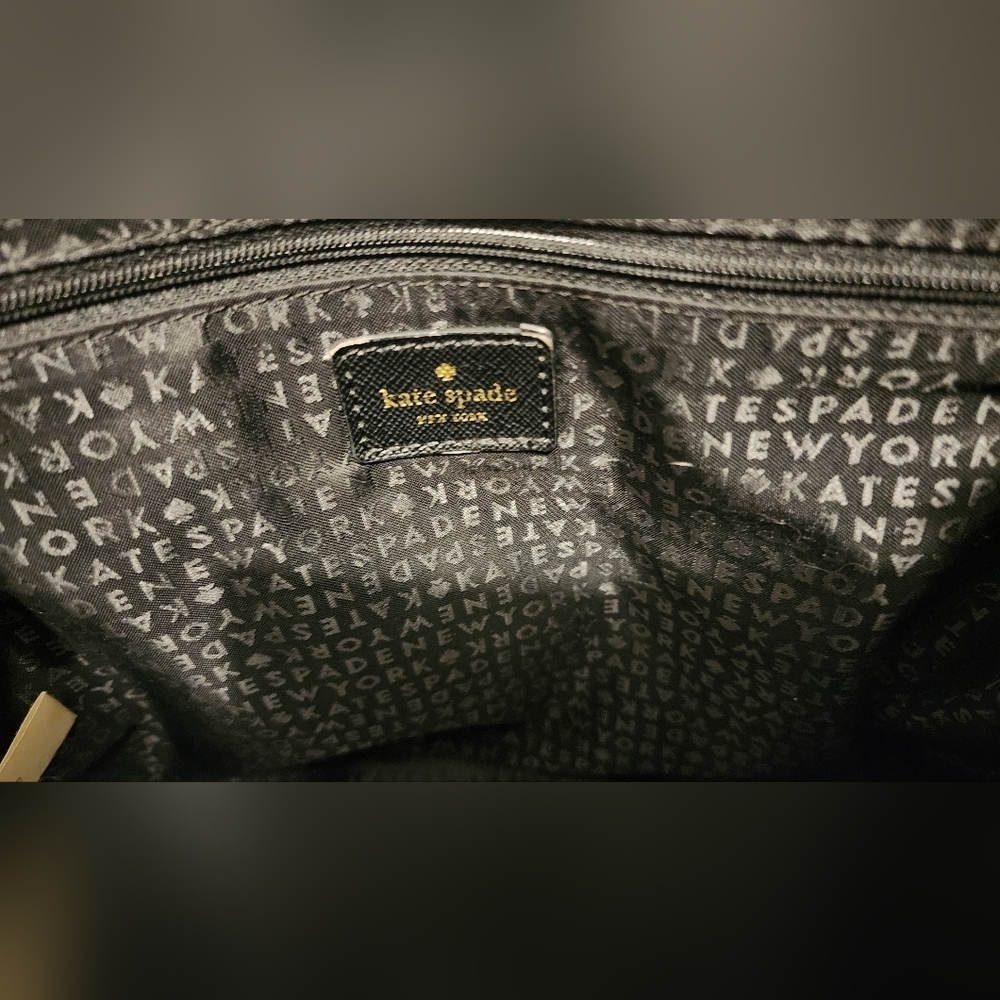 🌷👜Kate Spade Black Nylon Messenger Crossbody Shoulder Bag🌷 - Picture 7 of 11